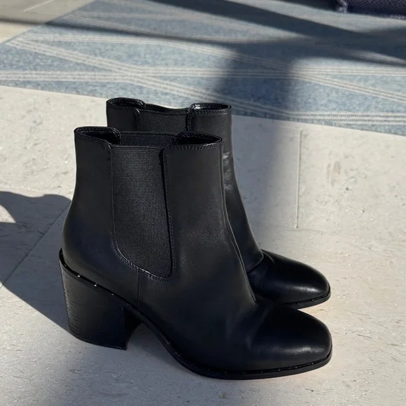 Karl Lagerfeld Black Ankle Boots - Picture 4 of 6